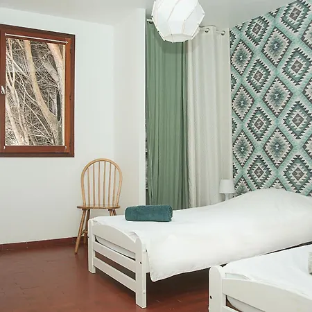 Apartment El Mayul 2' Centre, Plage, Wifi, Au Calme, Clim, Parking, *